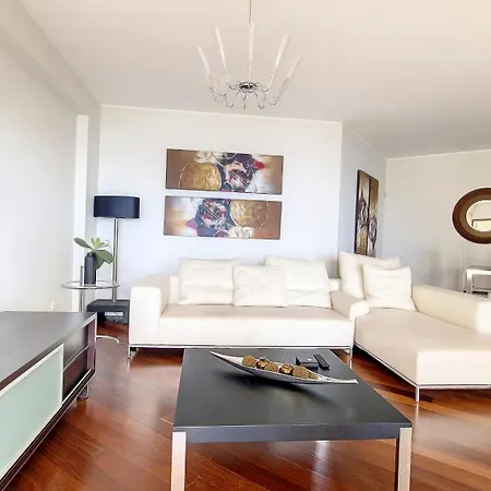 Sunset Bay By Lovelystay Apartmán *